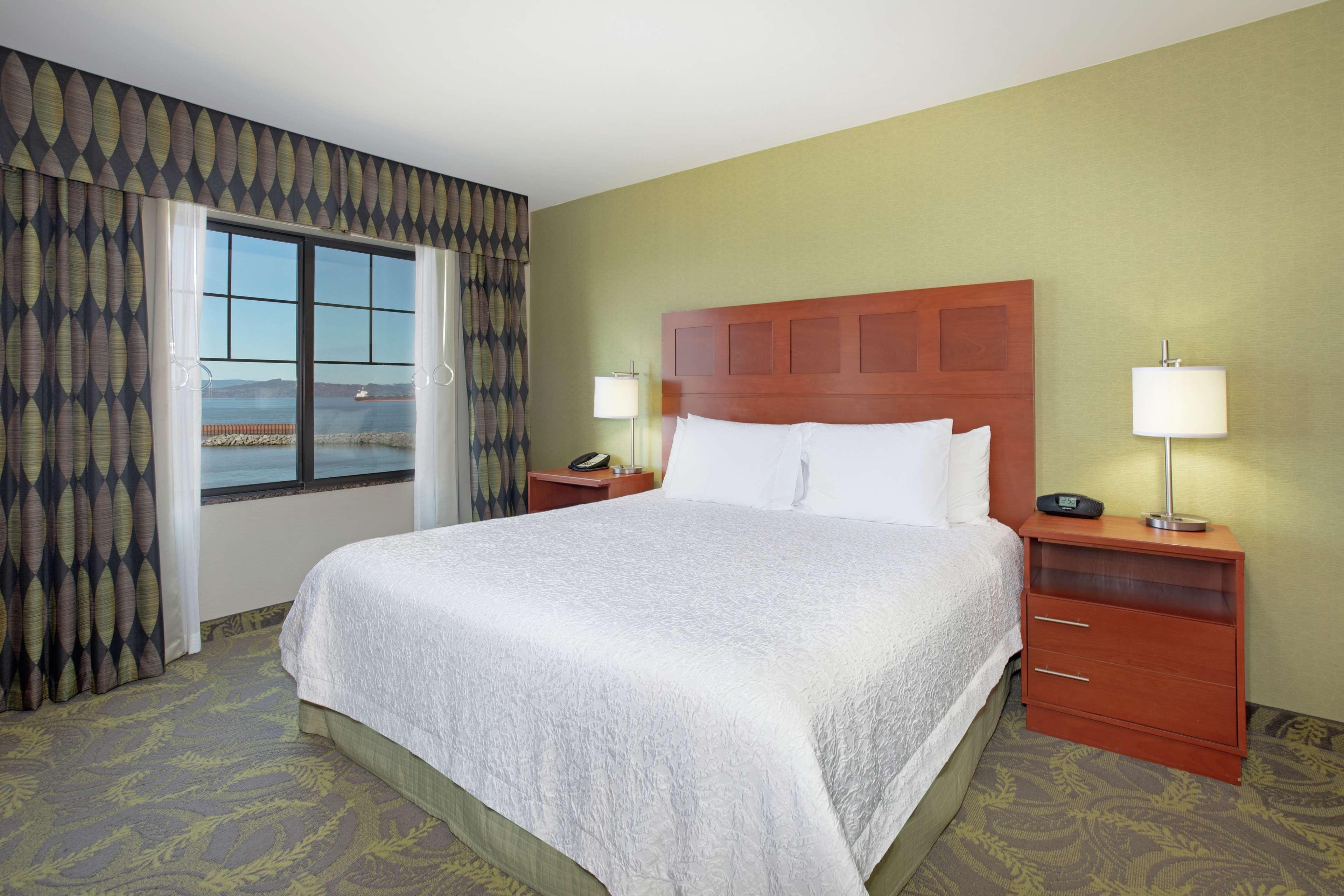 Hampton Inn & Suites אסטוריה מראה חיצוני תמונה